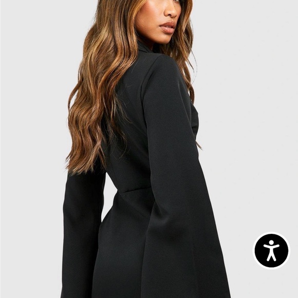 Black Wrap Blazer Romper - Picture 4 of 7